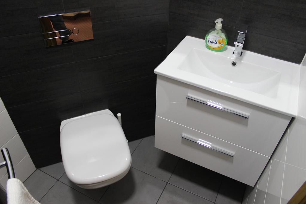 Stary Zajazd Zielona Góra Extérieur photo